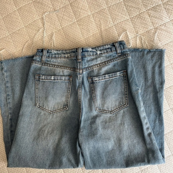 Show Me Your MuMu- Jeans | High Rise | Wide Leg | Cropped | Distressed | Size XS - Picture 5 of 5